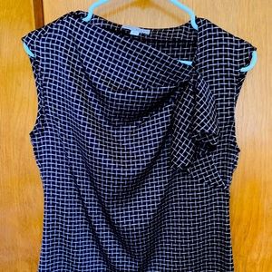 Eva Mendes Cap Sleeve Top 🤎🤍